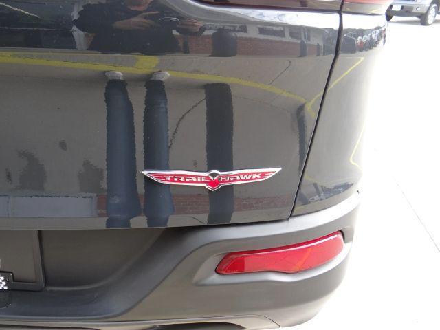 used 2016 Jeep Cherokee car, priced at $18,999