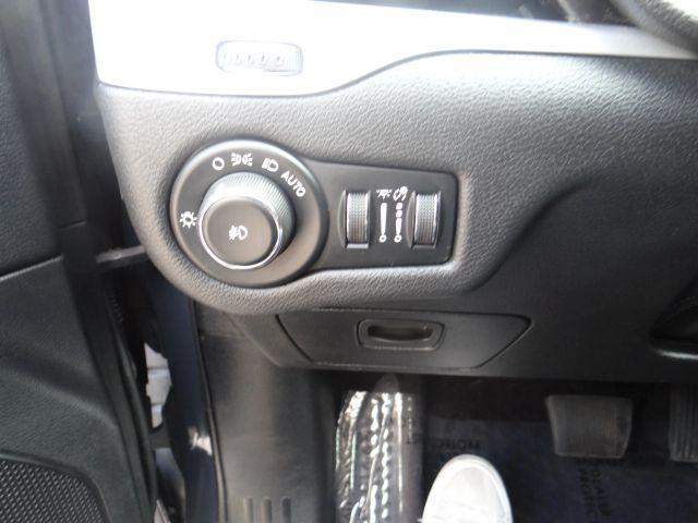 used 2016 Jeep Cherokee car, priced at $18,999