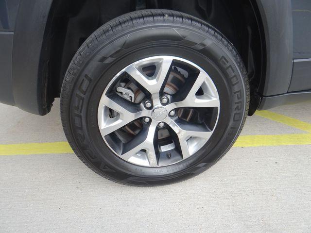 used 2016 Jeep Cherokee car, priced at $18,999