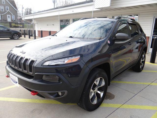 used 2016 Jeep Cherokee car, priced at $18,999