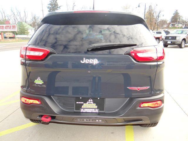 used 2016 Jeep Cherokee car, priced at $18,999