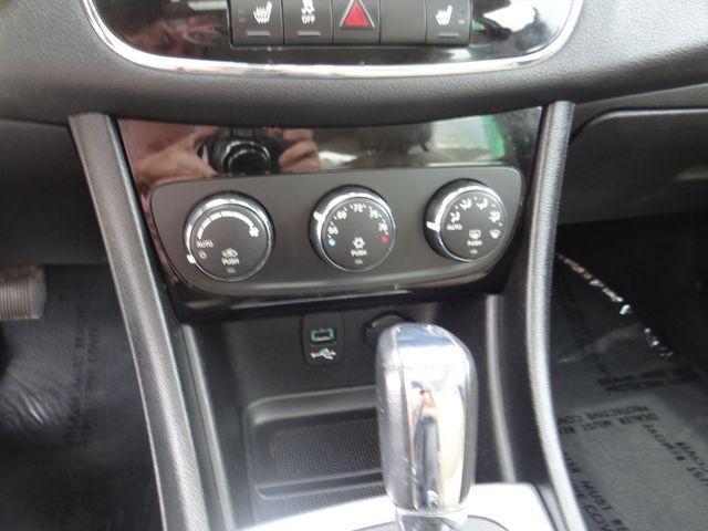 used 2012 Chrysler 200 car, priced at $9,995