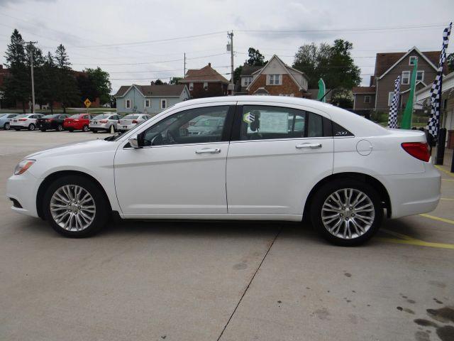 used 2012 Chrysler 200 car, priced at $9,995