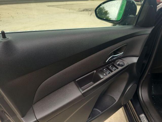 used 2014 Chevrolet Cruze car, priced at $10,322