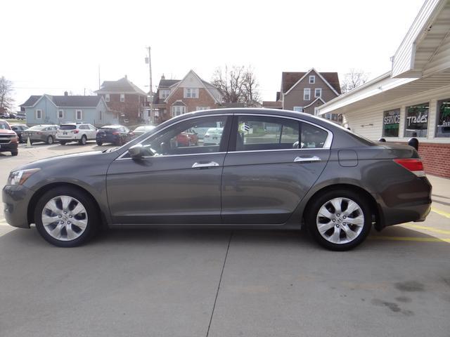 used 2009 Honda Accord car, priced at $10,488