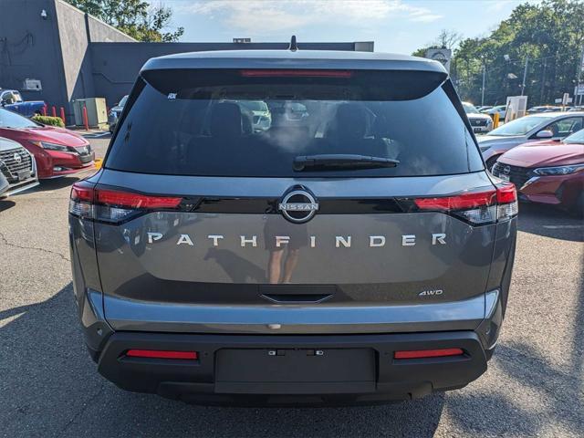 new 2024 Nissan Pathfinder car, priced at $40,480