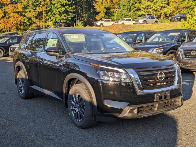 new 2024 Nissan Pathfinder car, priced at $40,480