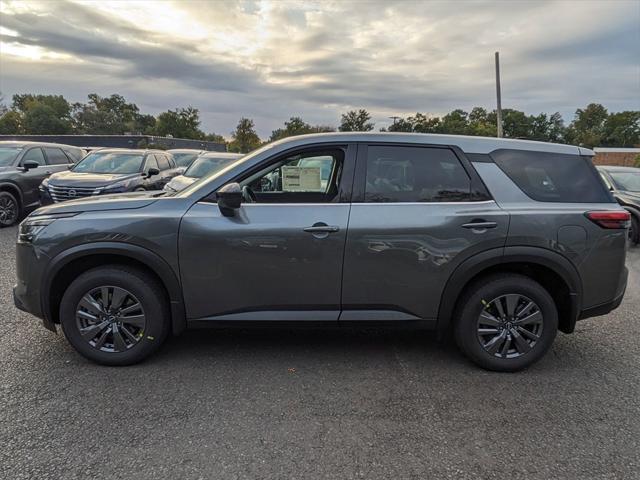 new 2024 Nissan Pathfinder car, priced at $40,570