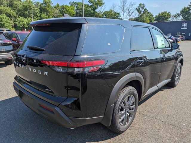 new 2024 Nissan Pathfinder car, priced at $40,480