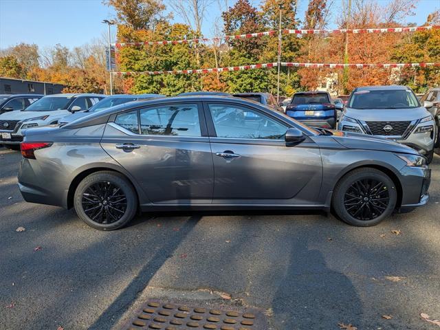 new 2025 Nissan Altima car, priced at $30,465