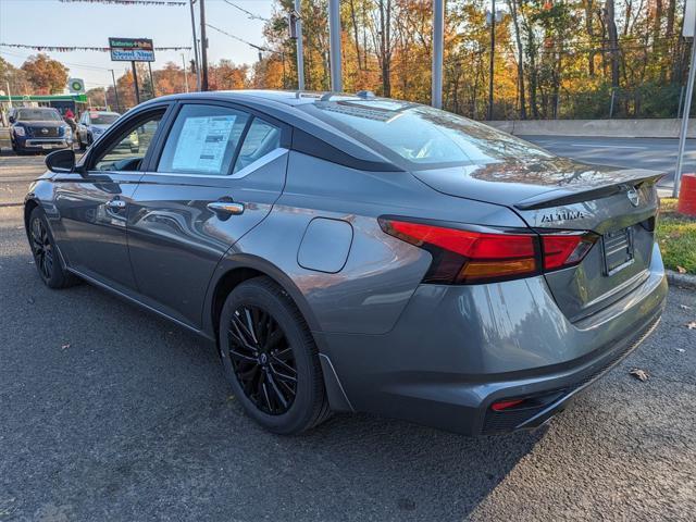 new 2025 Nissan Altima car, priced at $30,465