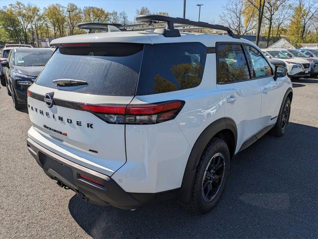 new 2024 Nissan Pathfinder car, priced at $45,880