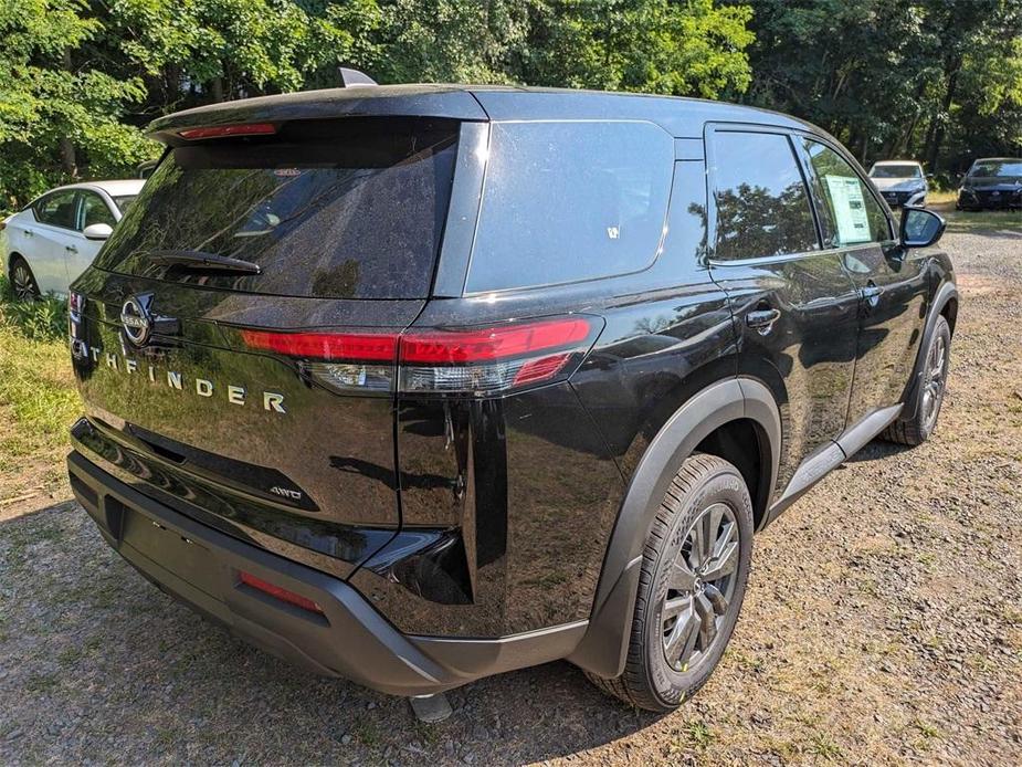 new 2024 Nissan Pathfinder car, priced at $40,480