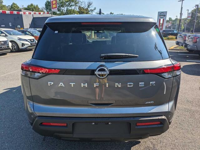 new 2024 Nissan Pathfinder car, priced at $40,480