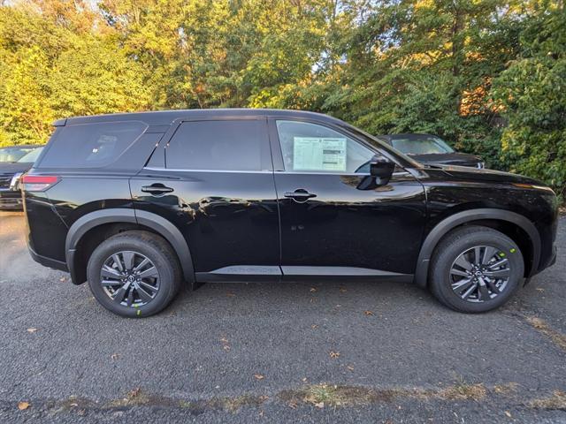 new 2024 Nissan Pathfinder car, priced at $40,480