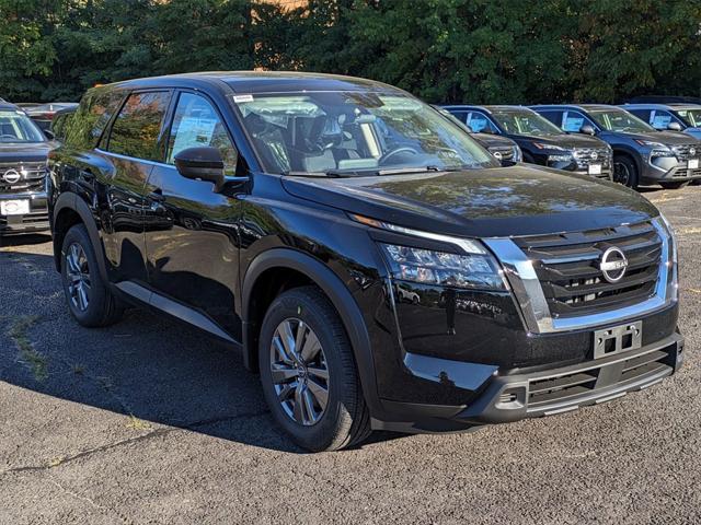 new 2024 Nissan Pathfinder car, priced at $40,830