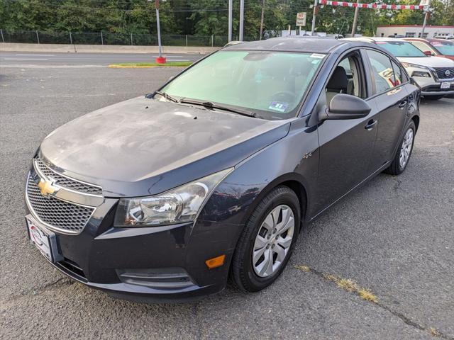 used 2014 Chevrolet Cruze car, priced at $5,995