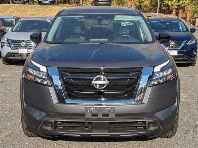 new 2024 Nissan Pathfinder car, priced at $40,480