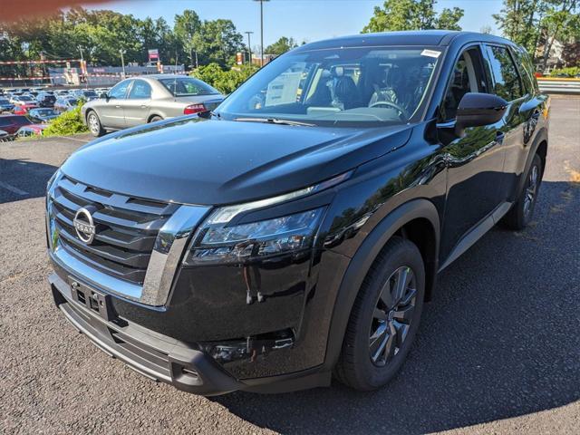 new 2024 Nissan Pathfinder car, priced at $40,480