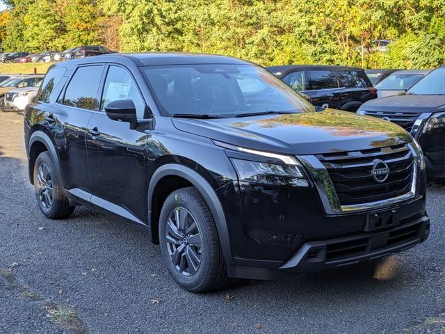 new 2024 Nissan Pathfinder car, priced at $34,995