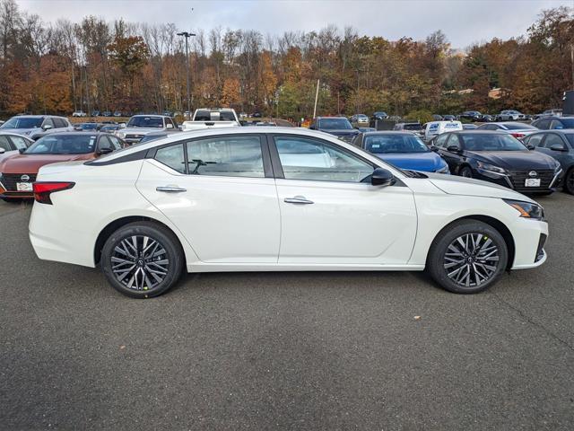 new 2025 Nissan Altima car, priced at $30,630