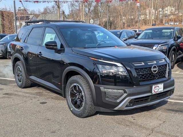 new 2025 Nissan Pathfinder car, priced at $47,175