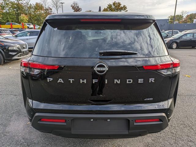 new 2024 Nissan Pathfinder car, priced at $40,480