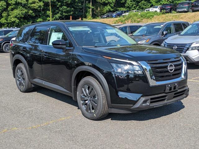 new 2024 Nissan Pathfinder car, priced at $40,480