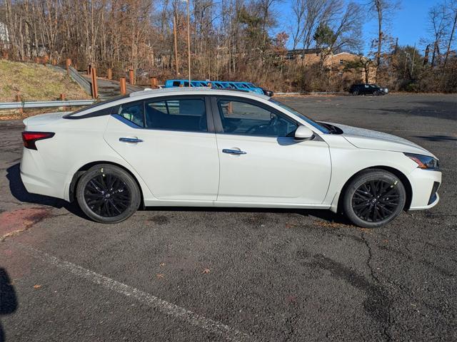 new 2025 Nissan Altima car, priced at $30,890