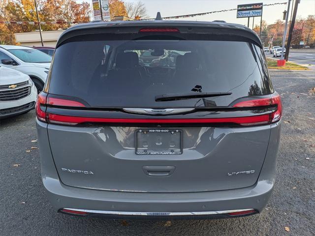 used 2022 Chrysler Pacifica car, priced at $24,995