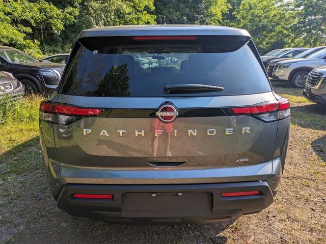 new 2024 Nissan Pathfinder car, priced at $40,480