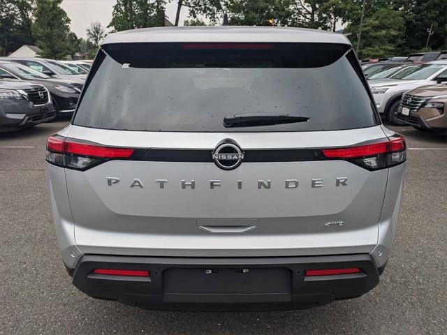 new 2024 Nissan Pathfinder car, priced at $40,480