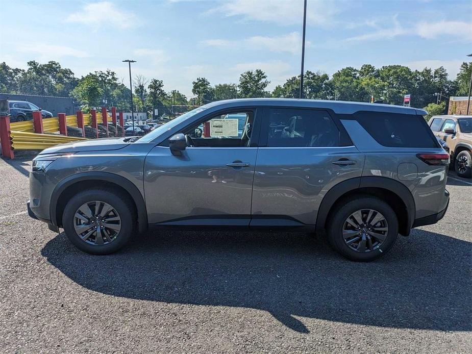 new 2024 Nissan Pathfinder car, priced at $40,570