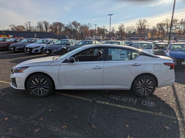 new 2025 Nissan Altima car, priced at $31,255