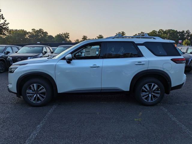 new 2024 Nissan Pathfinder car, priced at $47,825