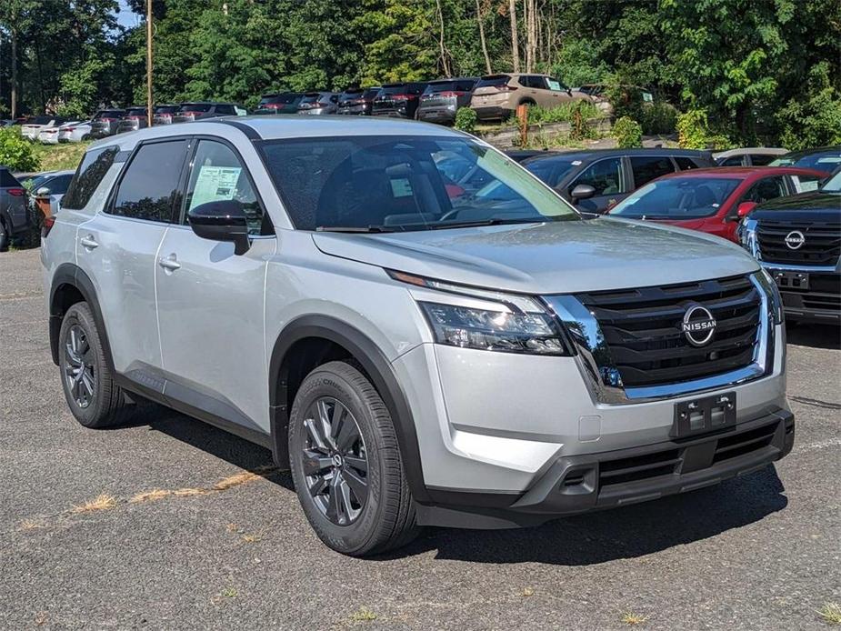 new 2024 Nissan Pathfinder car, priced at $40,480