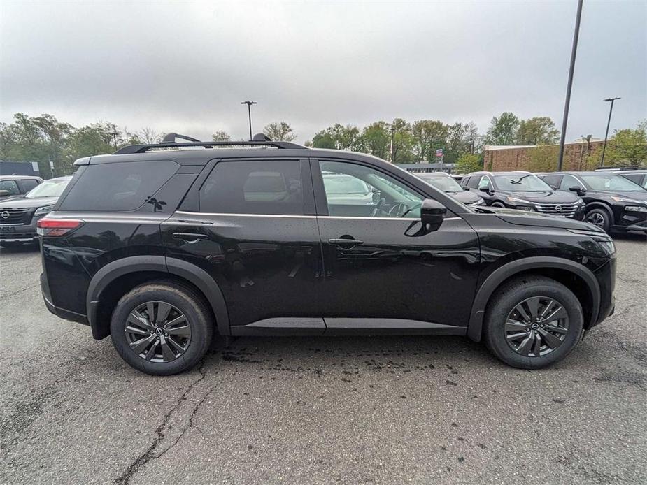 new 2024 Nissan Pathfinder car, priced at $43,140