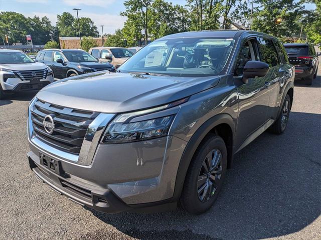 new 2024 Nissan Pathfinder car, priced at $40,570