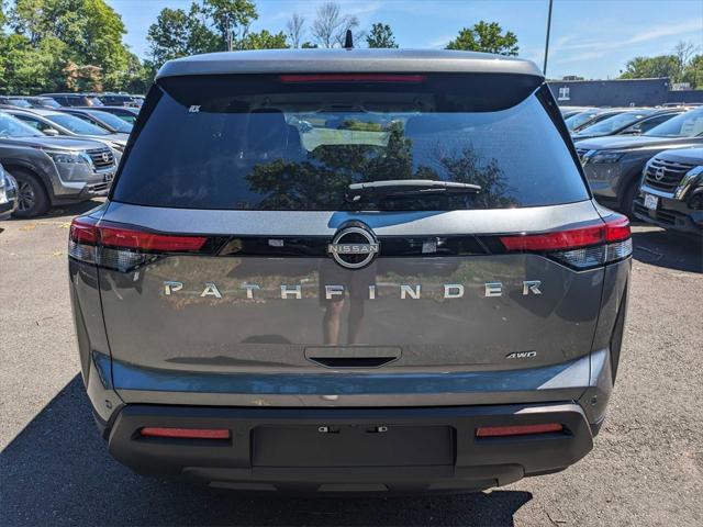 new 2024 Nissan Pathfinder car, priced at $40,570