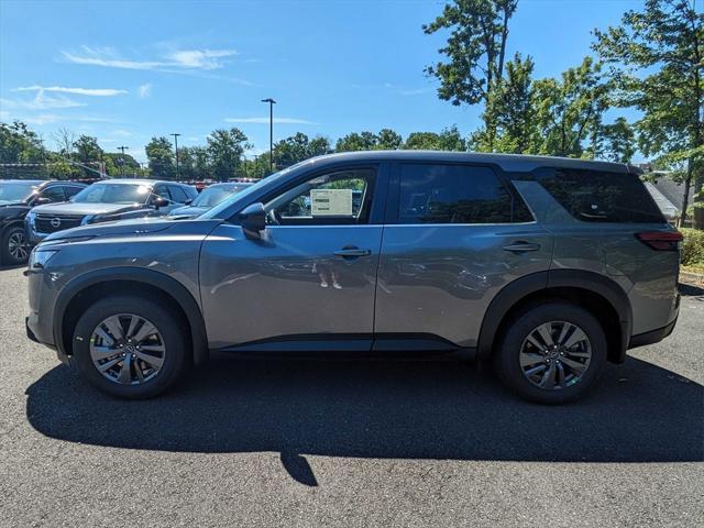 new 2024 Nissan Pathfinder car, priced at $40,570