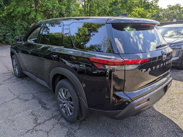 new 2024 Nissan Pathfinder car, priced at $40,480