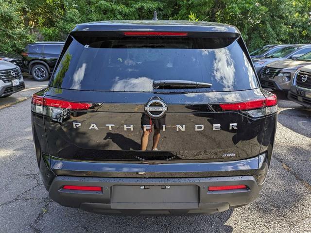 new 2024 Nissan Pathfinder car, priced at $40,480