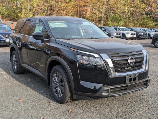 new 2024 Nissan Pathfinder car, priced at $40,480