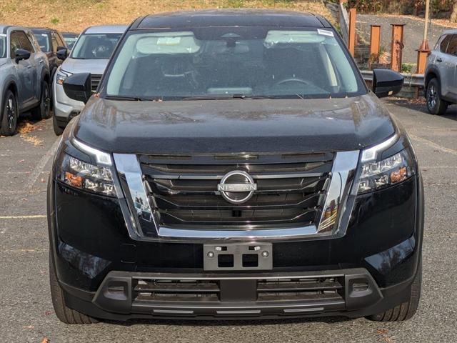 new 2024 Nissan Pathfinder car, priced at $40,480