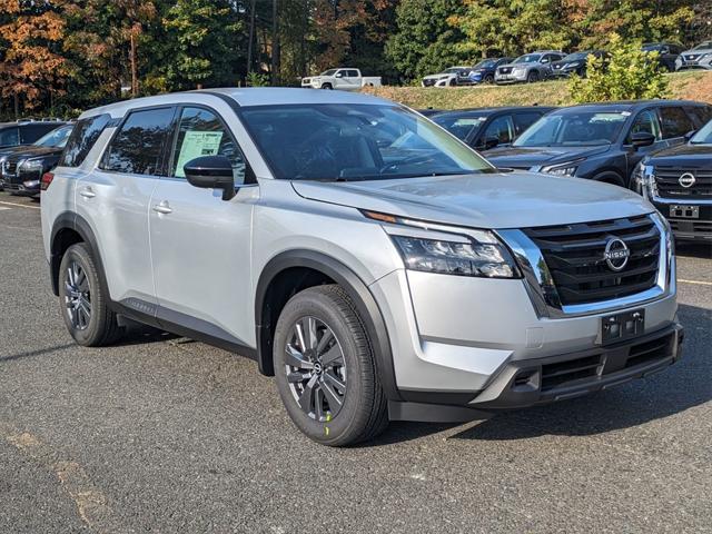 new 2024 Nissan Pathfinder car, priced at $40,480