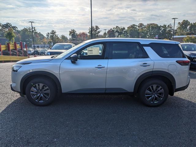 new 2024 Nissan Pathfinder car, priced at $40,480