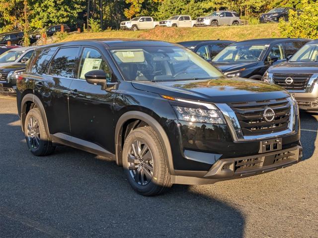 new 2024 Nissan Pathfinder car, priced at $40,480