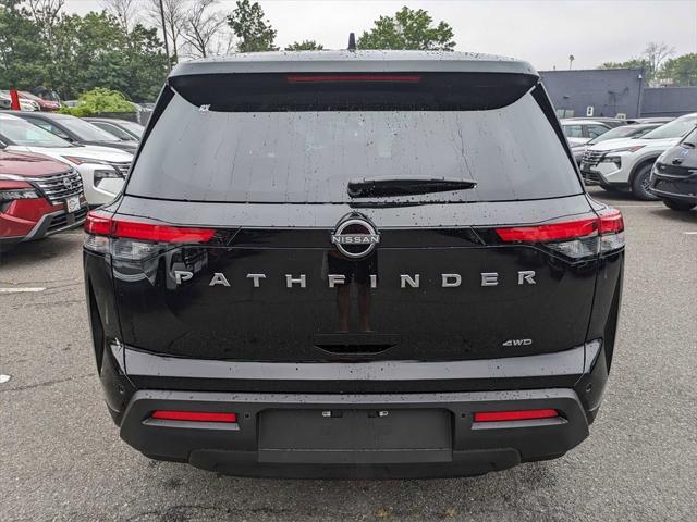 new 2024 Nissan Pathfinder car, priced at $40,480