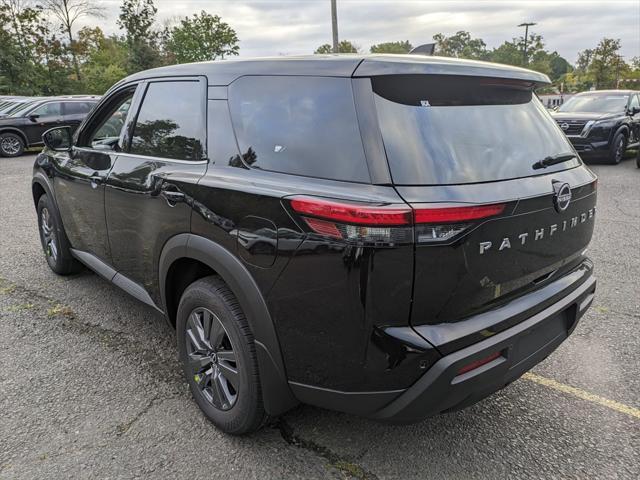 new 2024 Nissan Pathfinder car, priced at $40,830