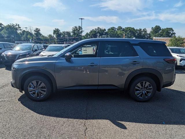 new 2024 Nissan Pathfinder car, priced at $40,480